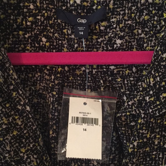 NWT GAP long sleeve dress. Size 14. - Picture 3 of 6
